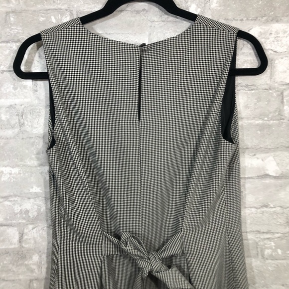 Massimo Dutti Sleeveless Belted houndstoot… - Picture 10 of 16